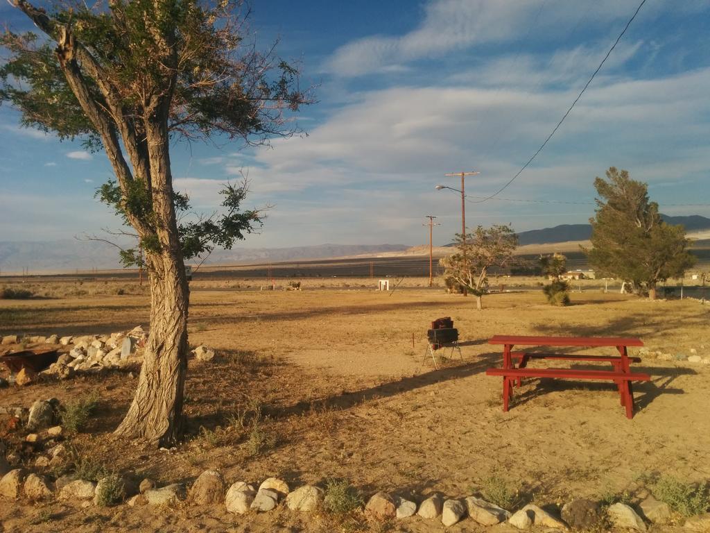 Rustic Oasis Motel Olancha Luaran gambar